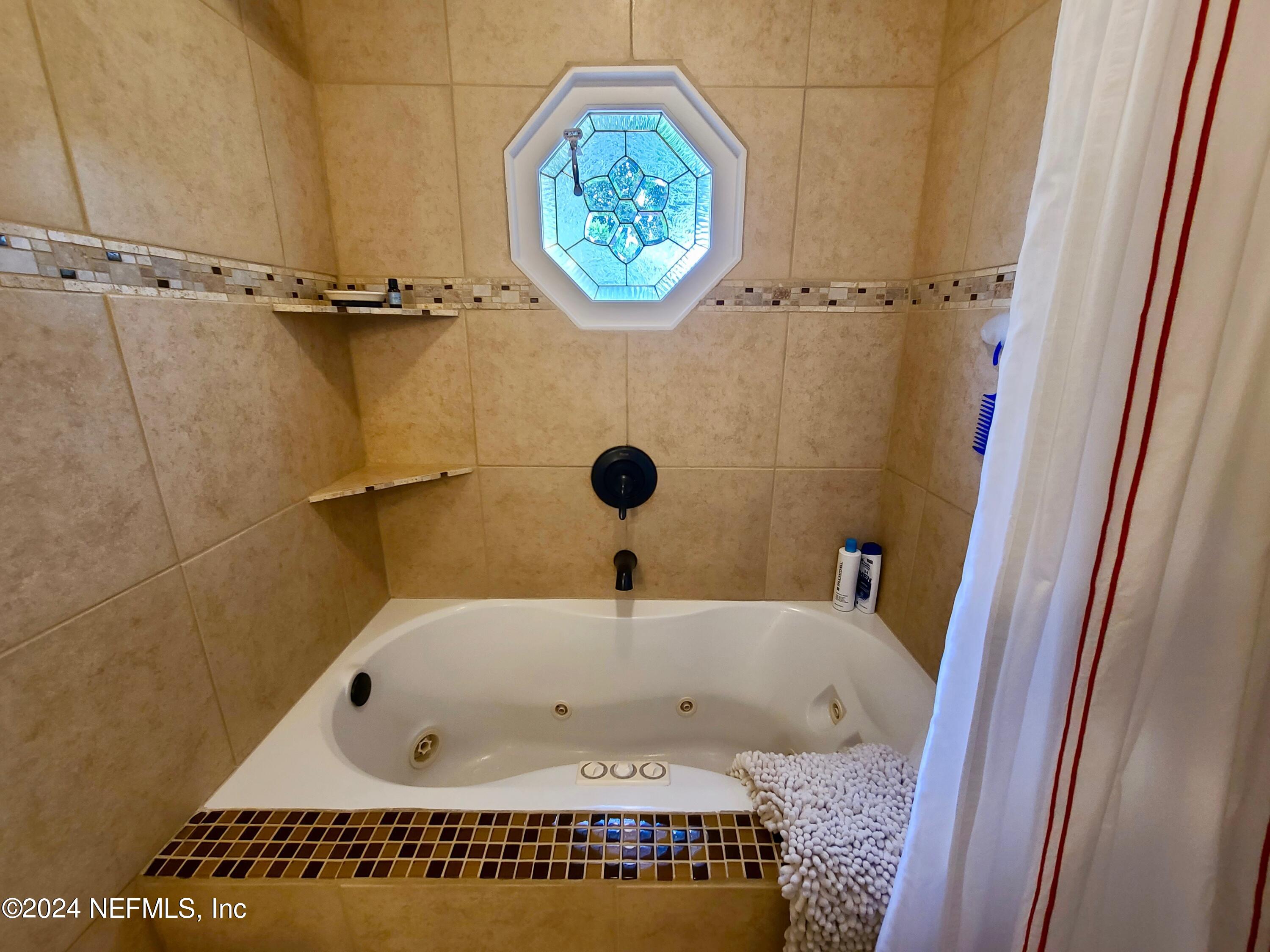 1150 Nesting Eagles Lane Jacksonville, FL 32225 - Photo 17 of 29 Jetted tub