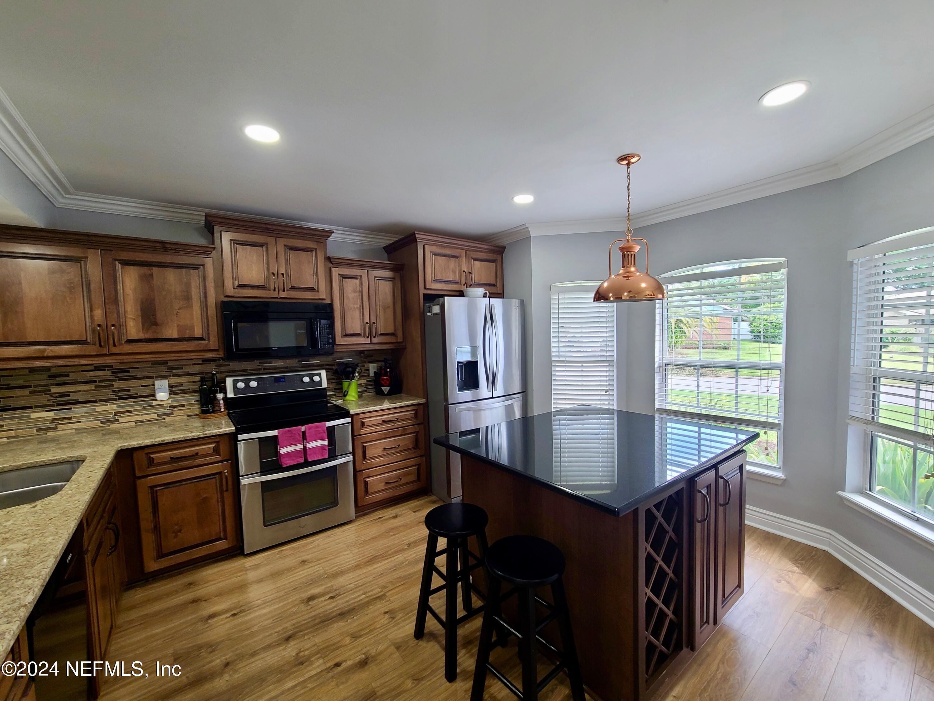 1150 Nesting Eagles Lane Jacksonville, FL 32225 - Photo 10 of 29 Breakfast bar