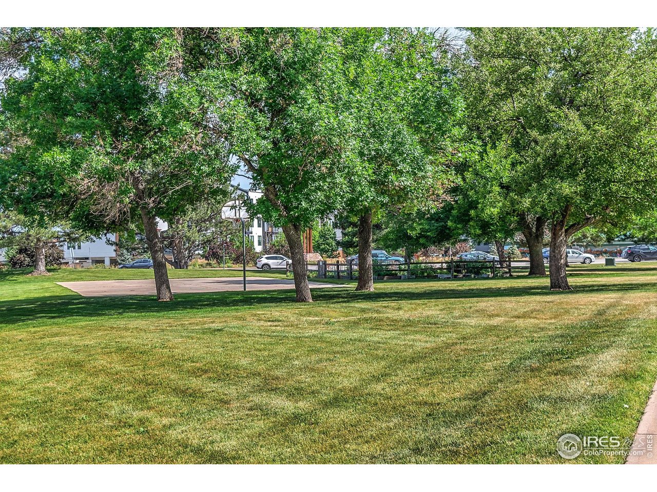 2800 Kalmia Avenue, Unit A-220 Boulder, CO 80301 - Photo 35 of 38 Community green space
