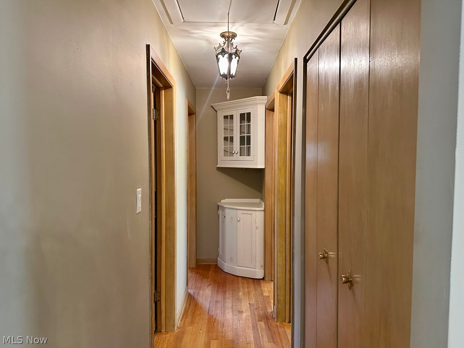 6265 Springwood Road Parma Heights, OH 44130 - Photo 8 of 31 Gallery Image 8