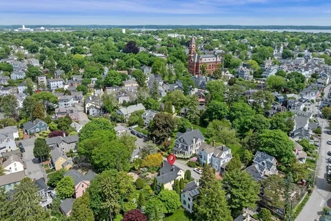 $1,795,000 | 27 Waldron Street, Marblehead, MA 01945