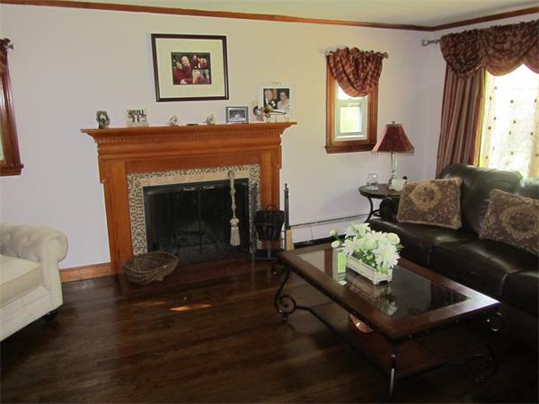 4 Grant Road Winchester, MA 01890 - Photo 7 of 14 Gallery Image 7