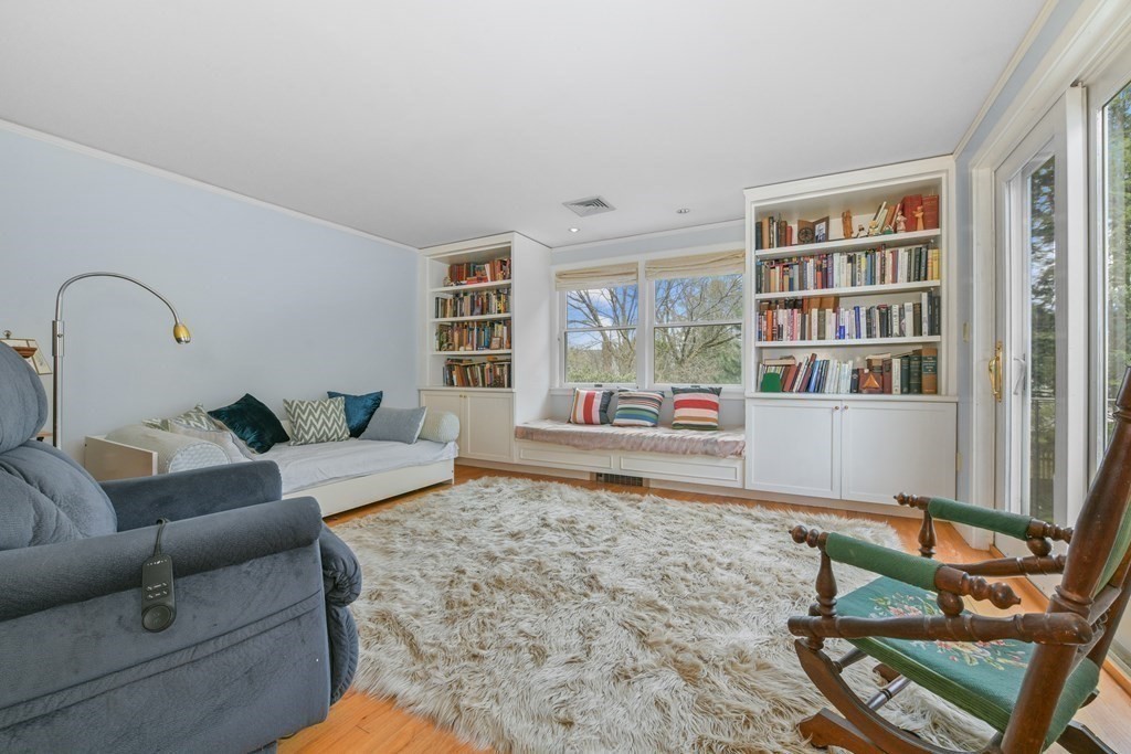 28 Tyler Road Belmont, MA 02478 - Photo 10 of 27