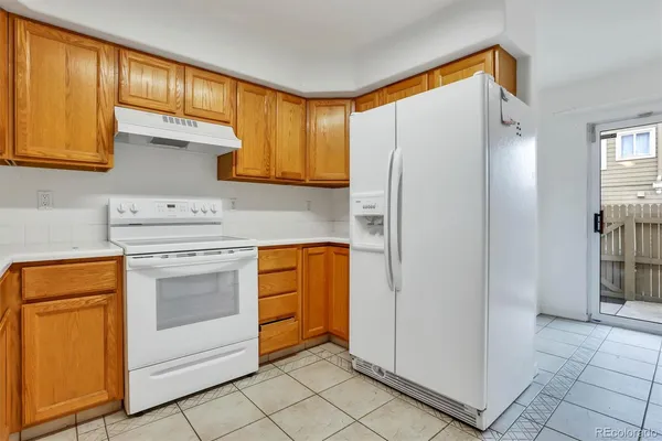 $2,750 | 3300 West Florida Avenue, Unit 82, Denver, CO 80219