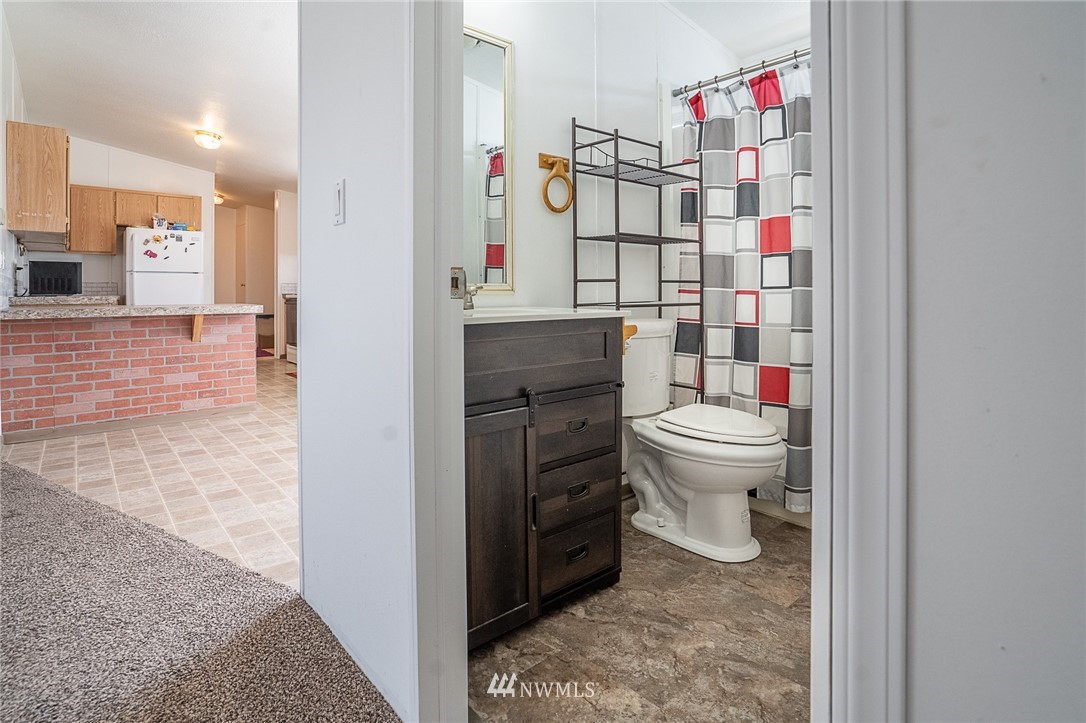 4936 Alma Road Northeast Moses Lake, WA 98837 - Photo 15 of 27 Gallery Image 15