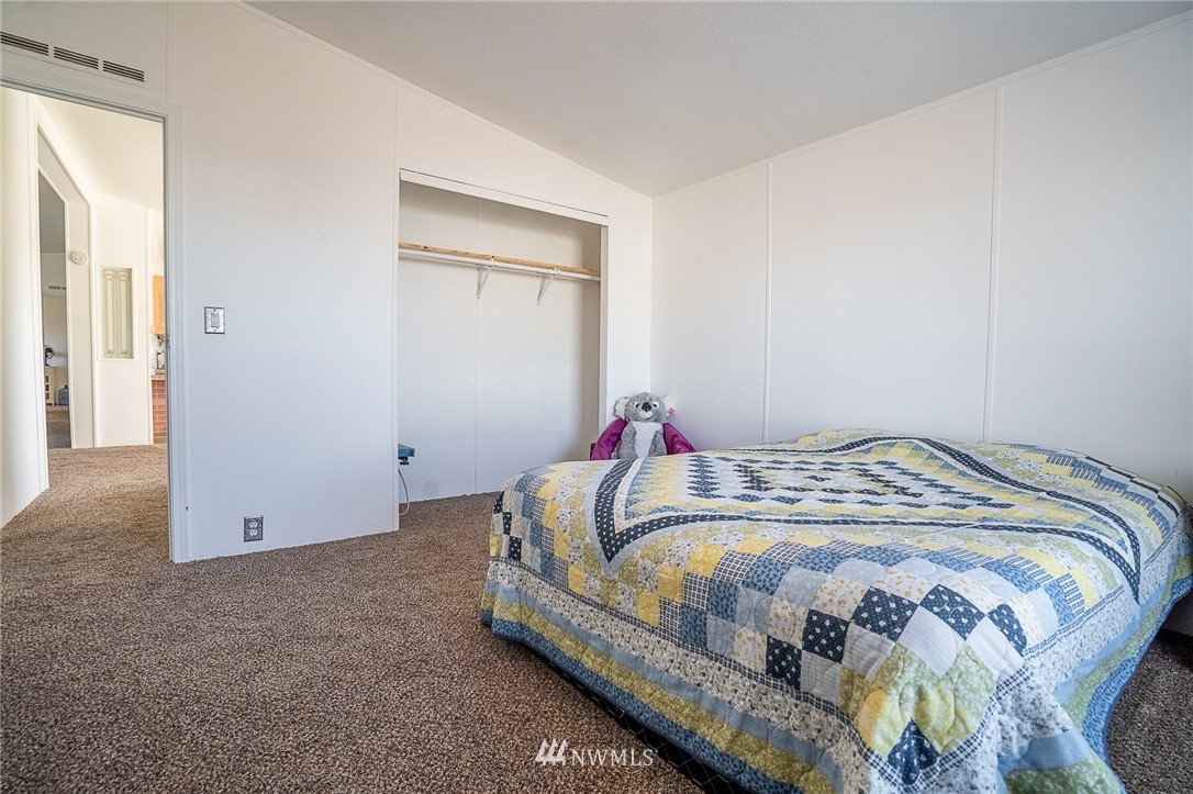 4936 Alma Road Northeast Moses Lake, WA 98837 - Photo 18 of 27 Gallery Image 18