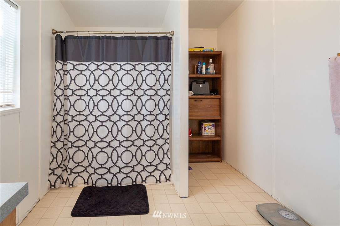 4936 Alma Road Northeast Moses Lake, WA 98837 - Photo 24 of 27 Gallery Image 24