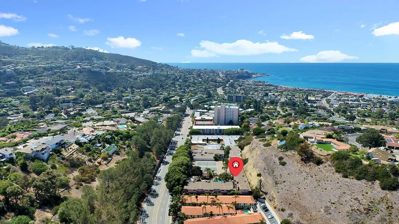 2610 Torrey Pines Road, Unit D36 La Jolla, CA 92037 - Photo 2 of 45 Gallery Image 2