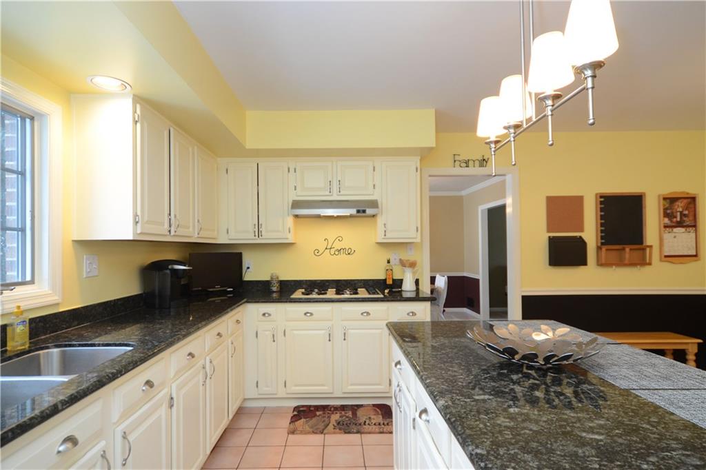 411 Pinkerton Road Wexford, PA 15090 - Photo 12 of 24 Gallery Image 12