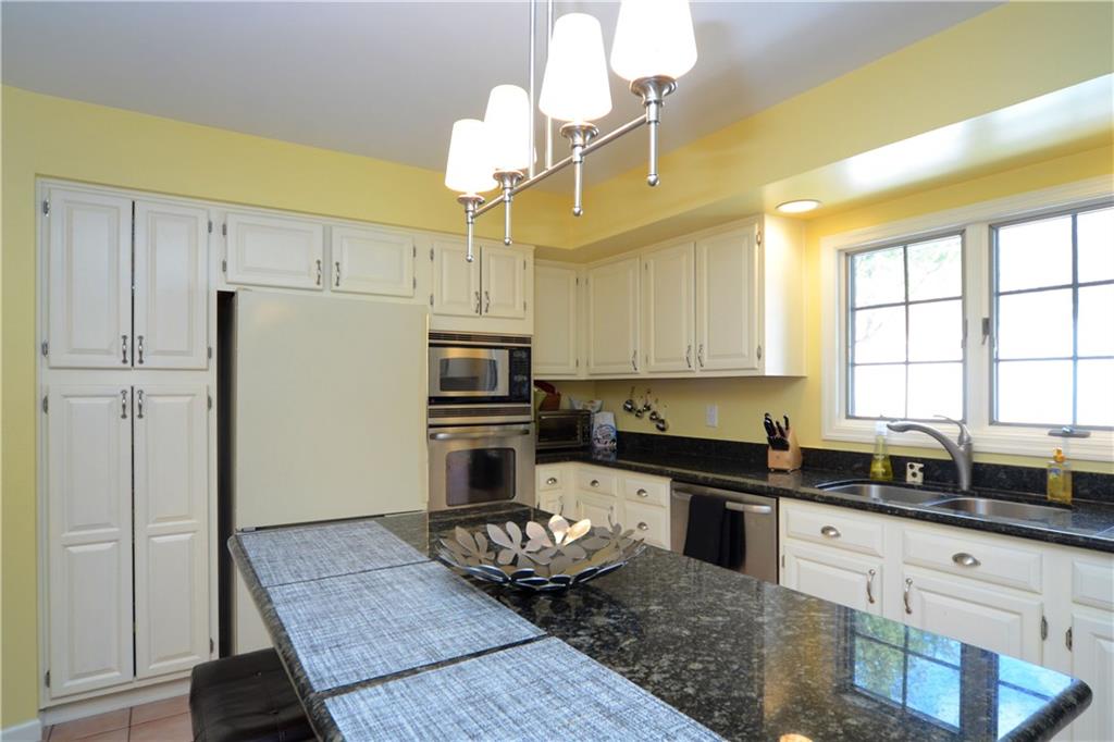 411 Pinkerton Road Wexford, PA 15090 - Photo 13 of 24 Gallery Image 13