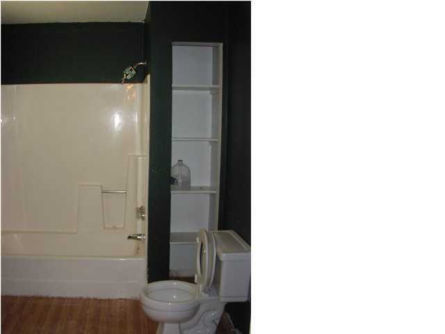 250 Boundry Line Road Freeport, FL 32439 - Photo 11 of 21 Master Bathroom