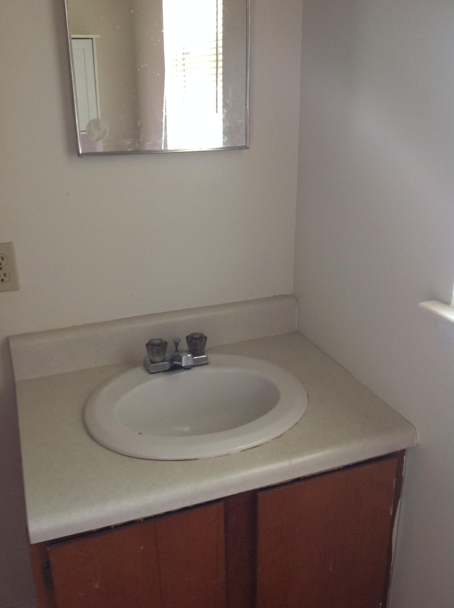 250 Boundry Line Road Freeport, FL 32439 - Photo 12 of 21 Sink in Master Bathroom