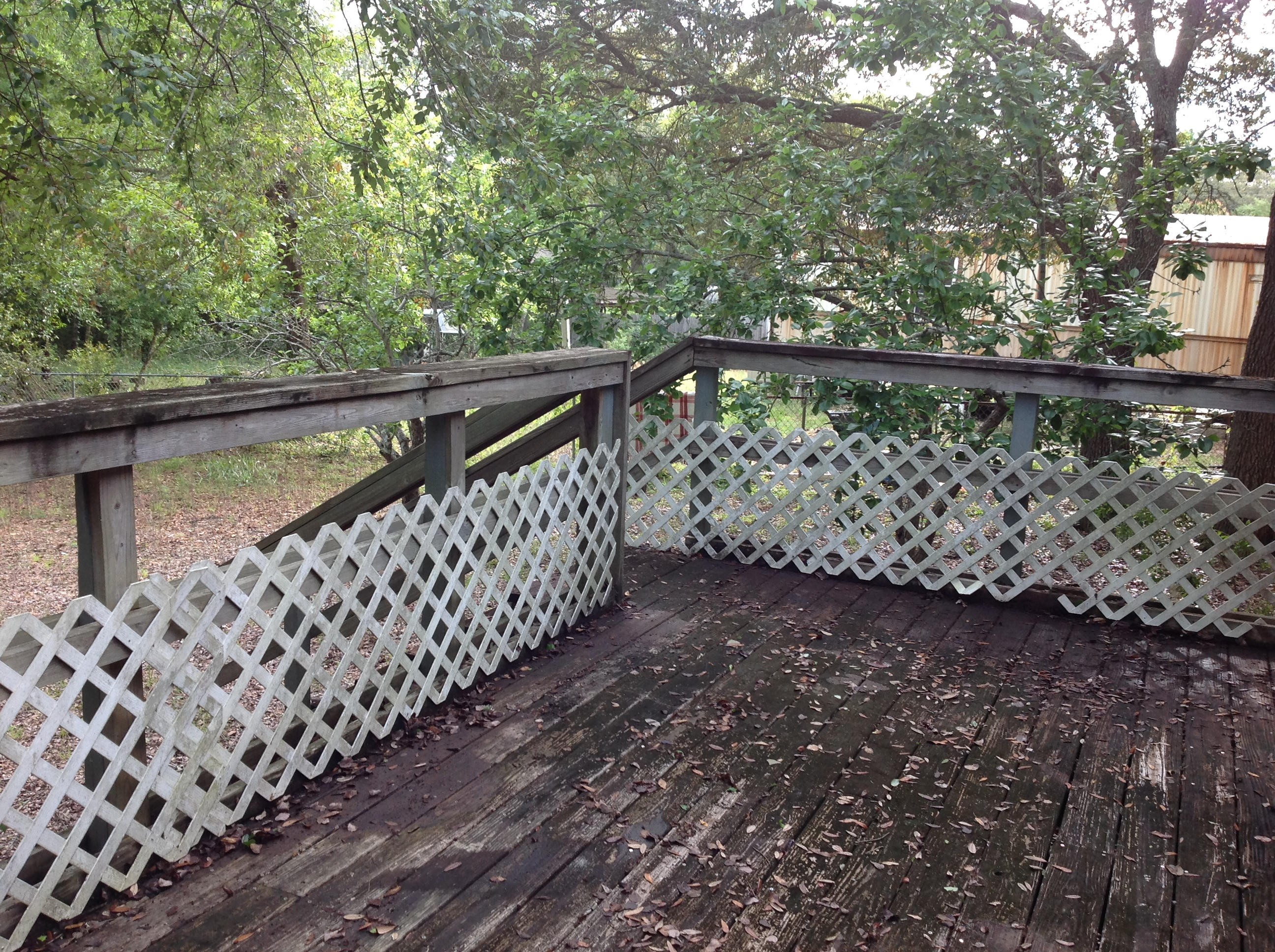 250 Boundry Line Road Freeport, FL 32439 - Photo 17 of 21 Deck