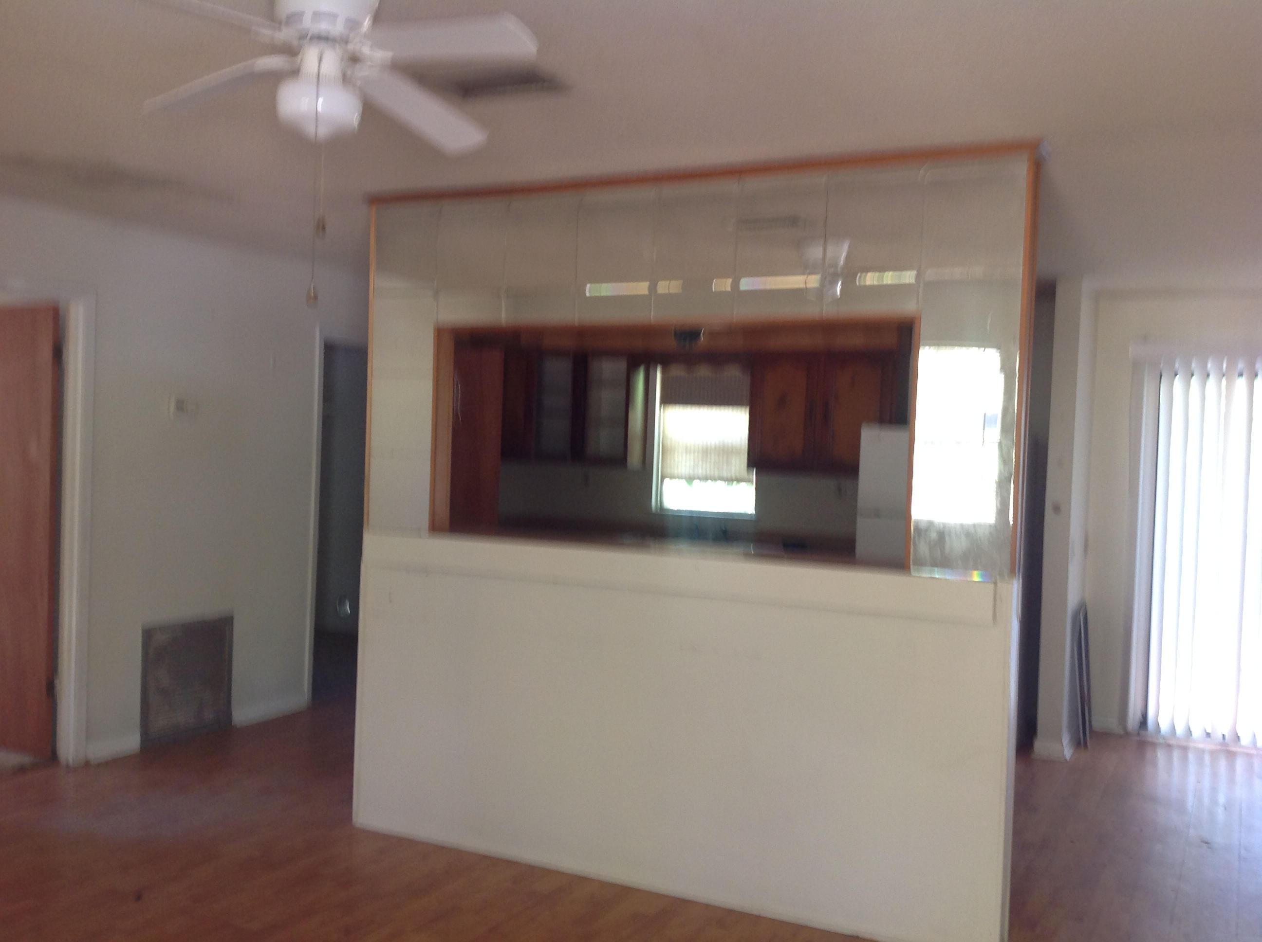 250 Boundry Line Road Freeport, FL 32439 - Photo 20 of 21 Living Room