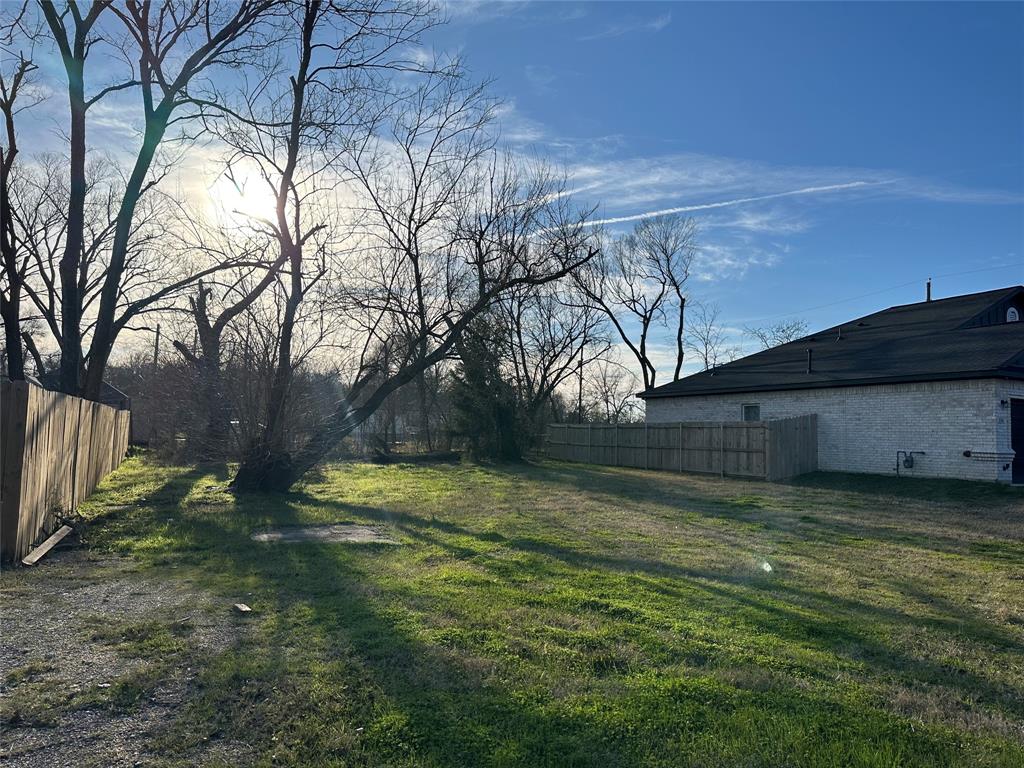 104 Boone Street Terrell, TX 75160 - Photo 3 of 4