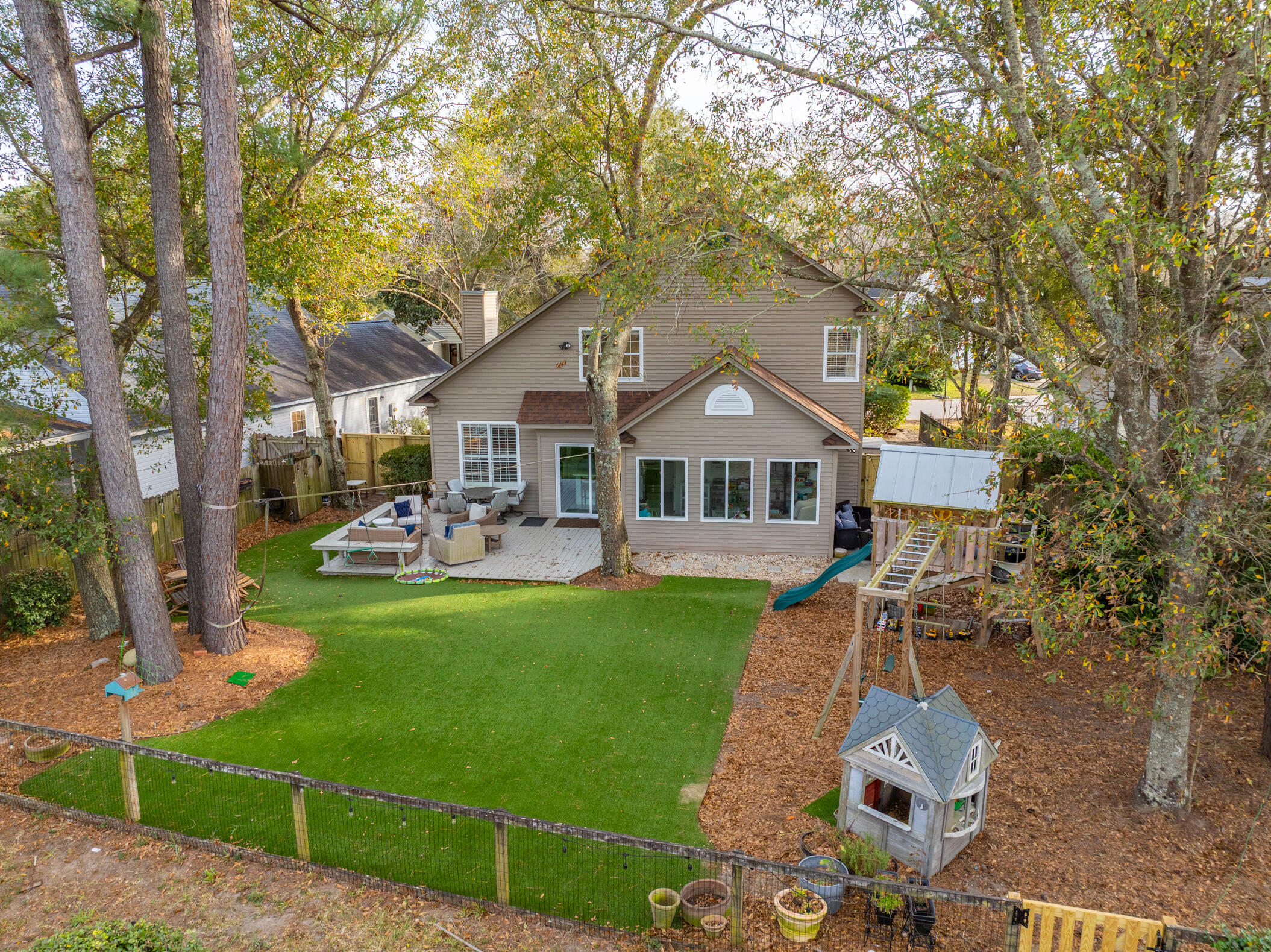 2053 Arundel Place Mount Pleasant, SC 29464 - Photo 42 of 49 Backyard