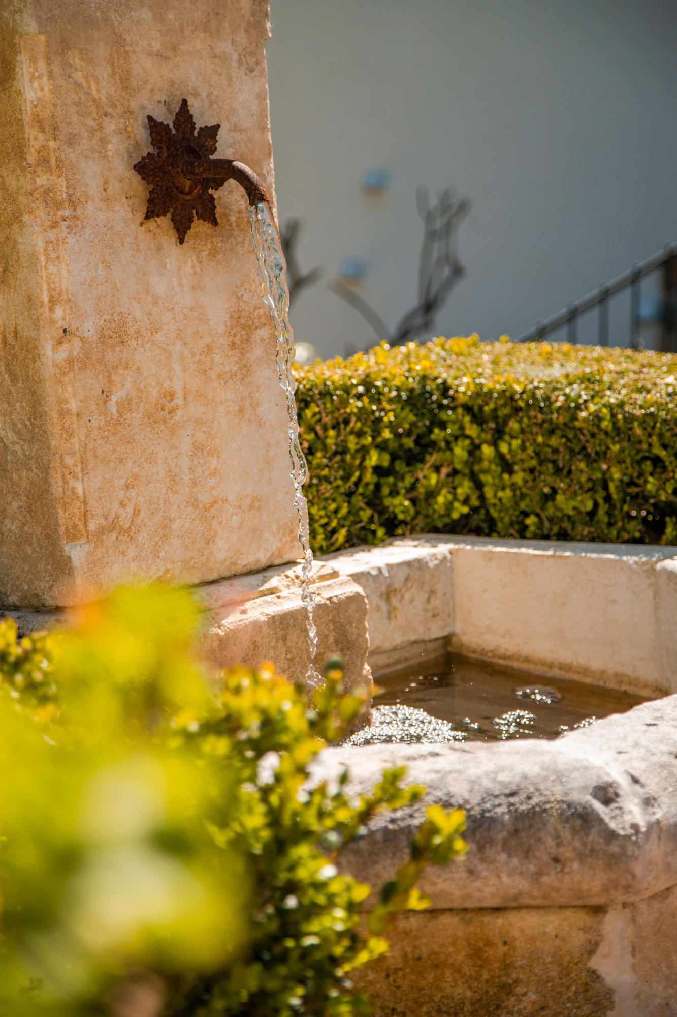 660 El Bosque Road Montecito, CA 93108 - Photo 31 of 34 a view of swimming pool