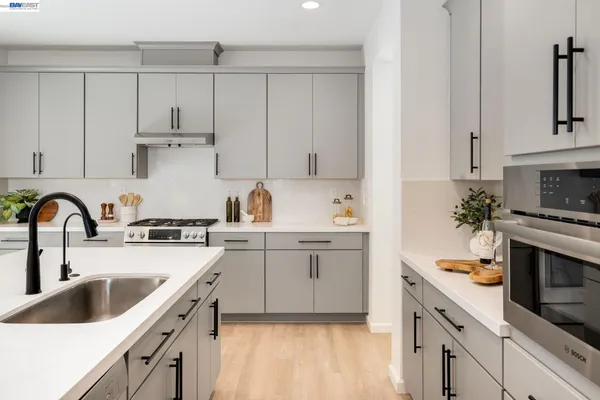 $1,899,850 | 6017 Basaltina Place, Dublin, CA 94568