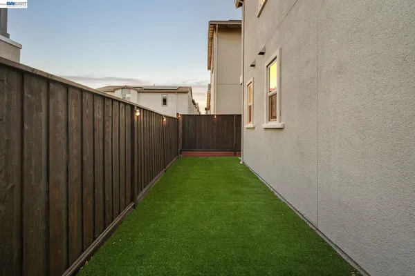 $1,899,850 | 6017 Basaltina Place, Dublin, CA 94568