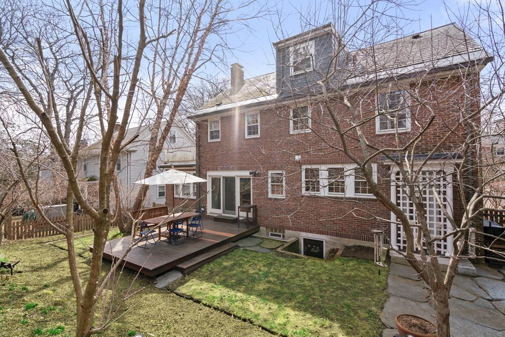85 Stanton Road Brookline, MA 02445 - Photo 30 of 38 Gallery Image 30