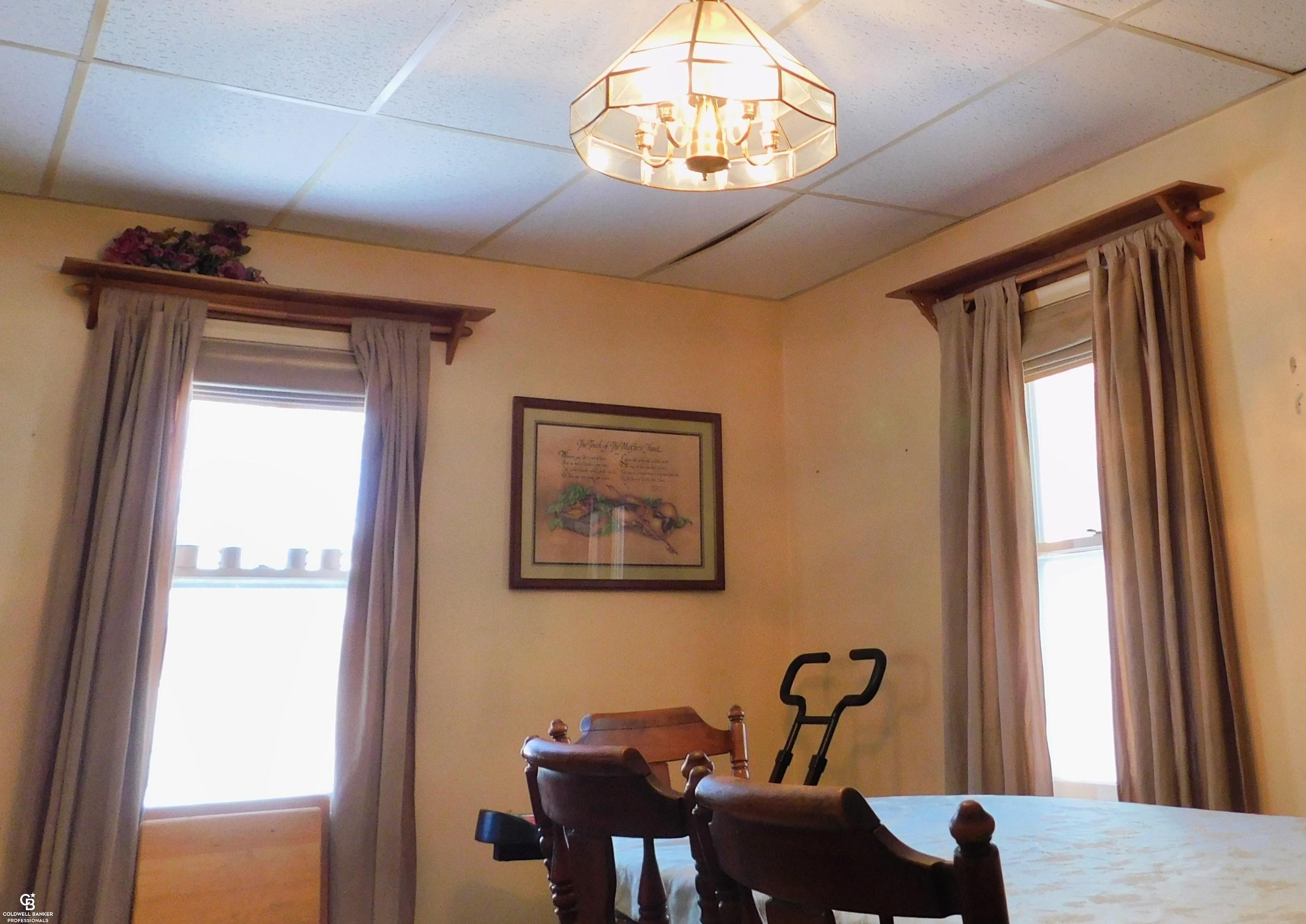 4745 Fish Road Smiths Creek, MI 48074 - Photo 16 of 41 Dining Room