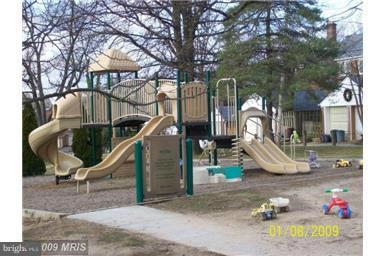 40 Murdock Road Baltimore, MD 21212 - Photo 30 of 30 Community