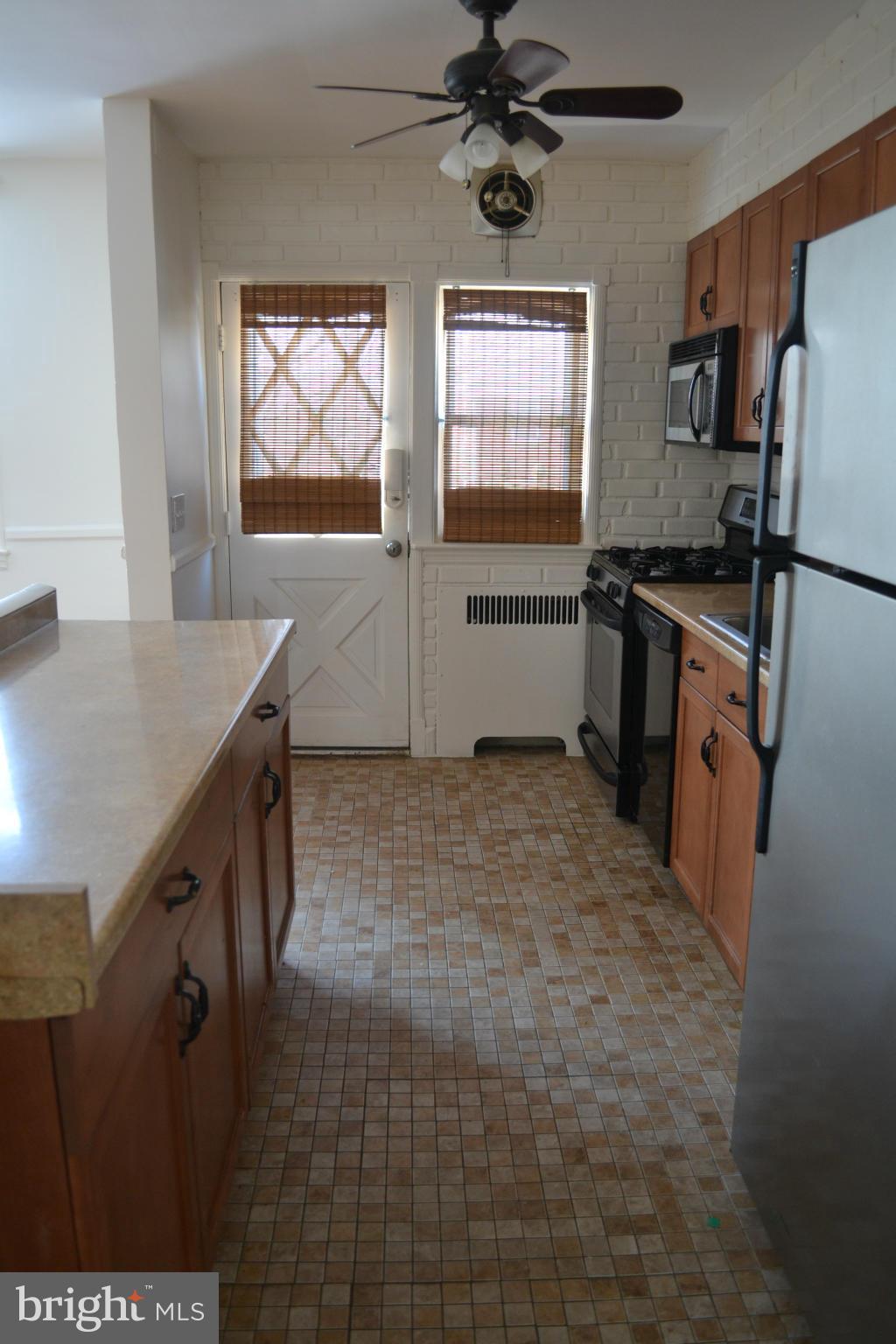 40 Murdock Road Baltimore, MD 21212 - Photo 9 of 30 Kitchen