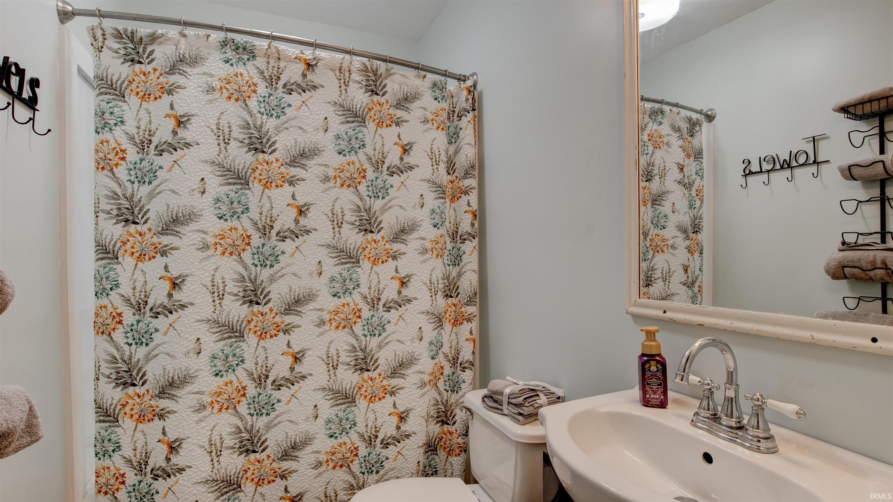 4718 North Highland Road Grandview, IN 47615 - Photo 13 of 34 Gallery Image 13