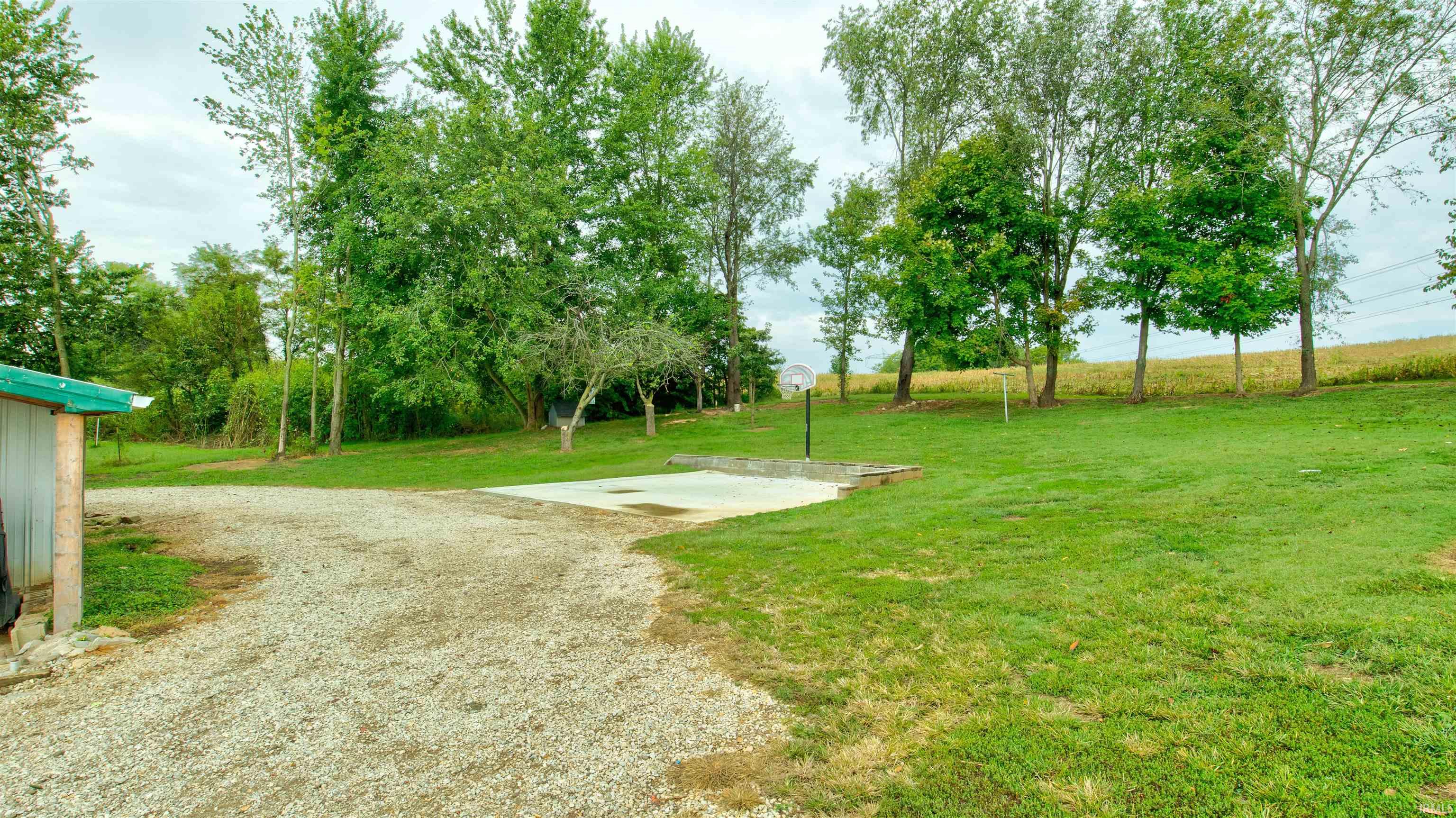 4718 North Highland Road Grandview, IN 47615 - Photo 27 of 34 Gallery Image 27