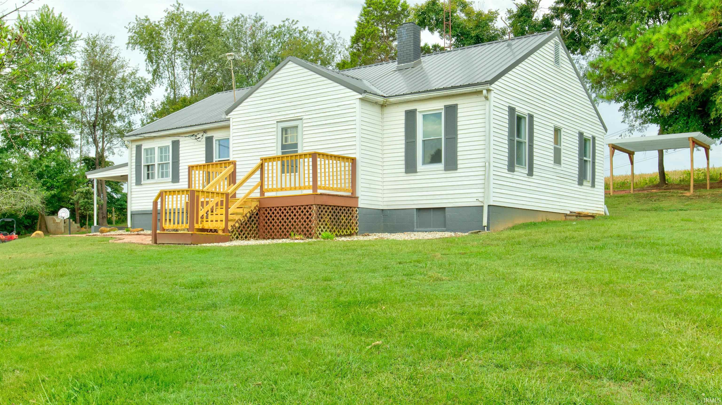 4718 North Highland Road Grandview, IN 47615 - Photo 5 of 34 Gallery Image 5