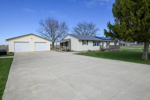 $318,000 | 5140 Caledonia Mud Pike, Caledonia, OH 43314
