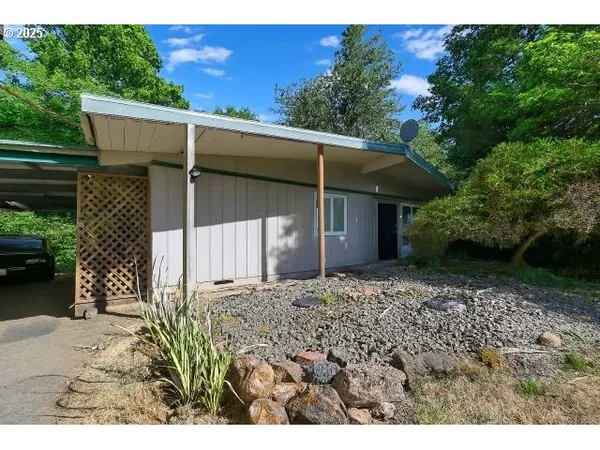 $699,000 | 93099 Marcola Road, Marcola, OR 97454