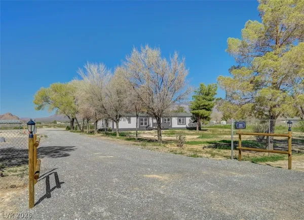 $375,000 | 1850 West Simkins Road, Pahrump, NV 89060