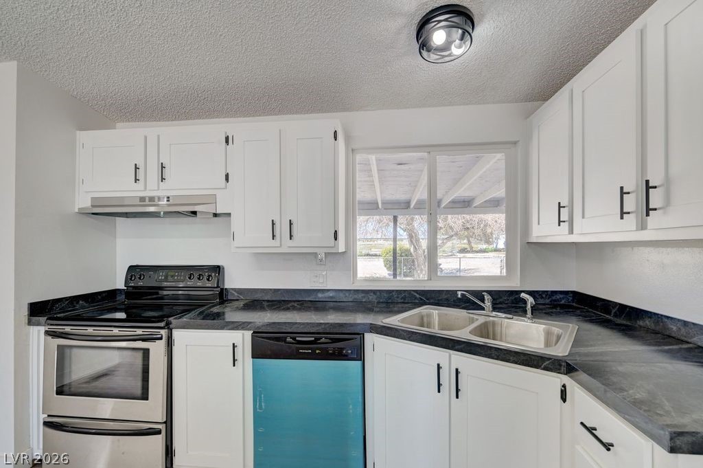 1850 West Simkins Road Pahrump, NV 89060 - Photo 25 of 82