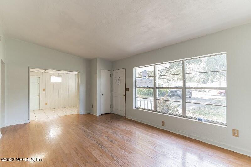 3801 Crown Point Road, Unit 3106 Jacksonville, FL 32257 - Photo 12 of 26 11