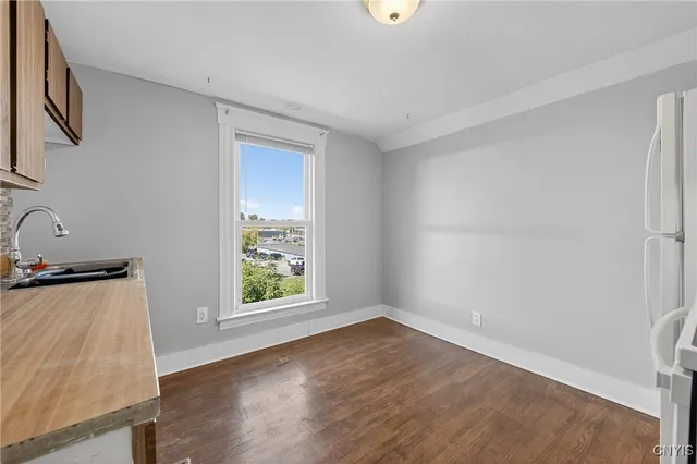 $149,000 | 1121 Wolf Street, Syracuse, NY 13208