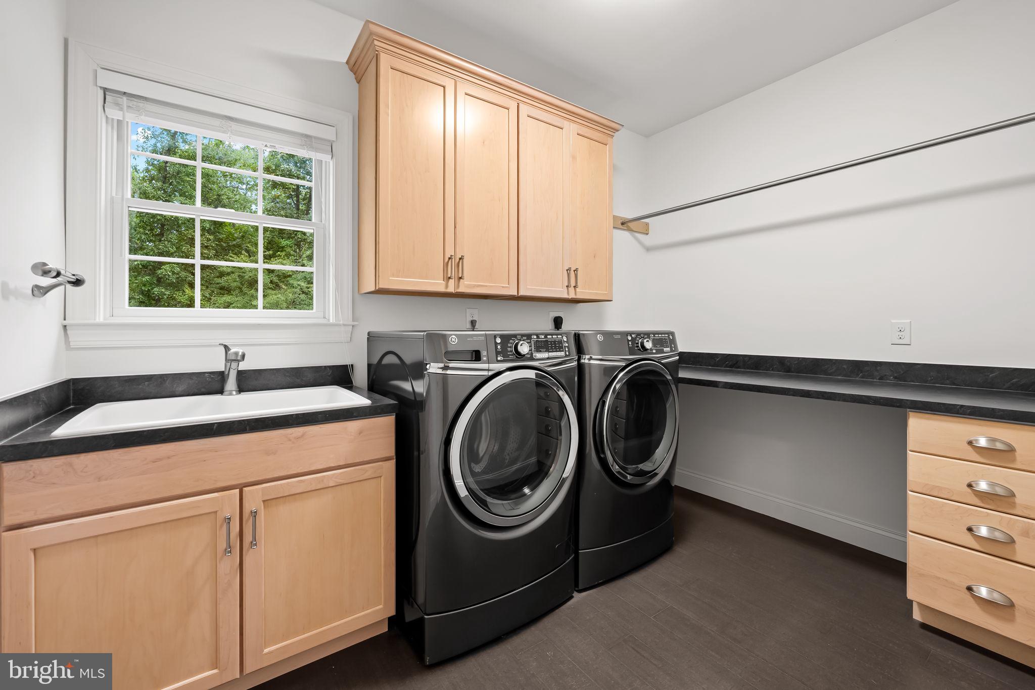 1391 Macton Road Street, MD 21154 - Photo 22 of 68 main level laundry