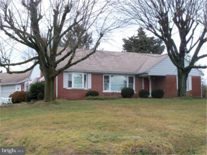 445 Delp Road Souderton, PA 18964 - Photo 1 of 18 Exterior Front