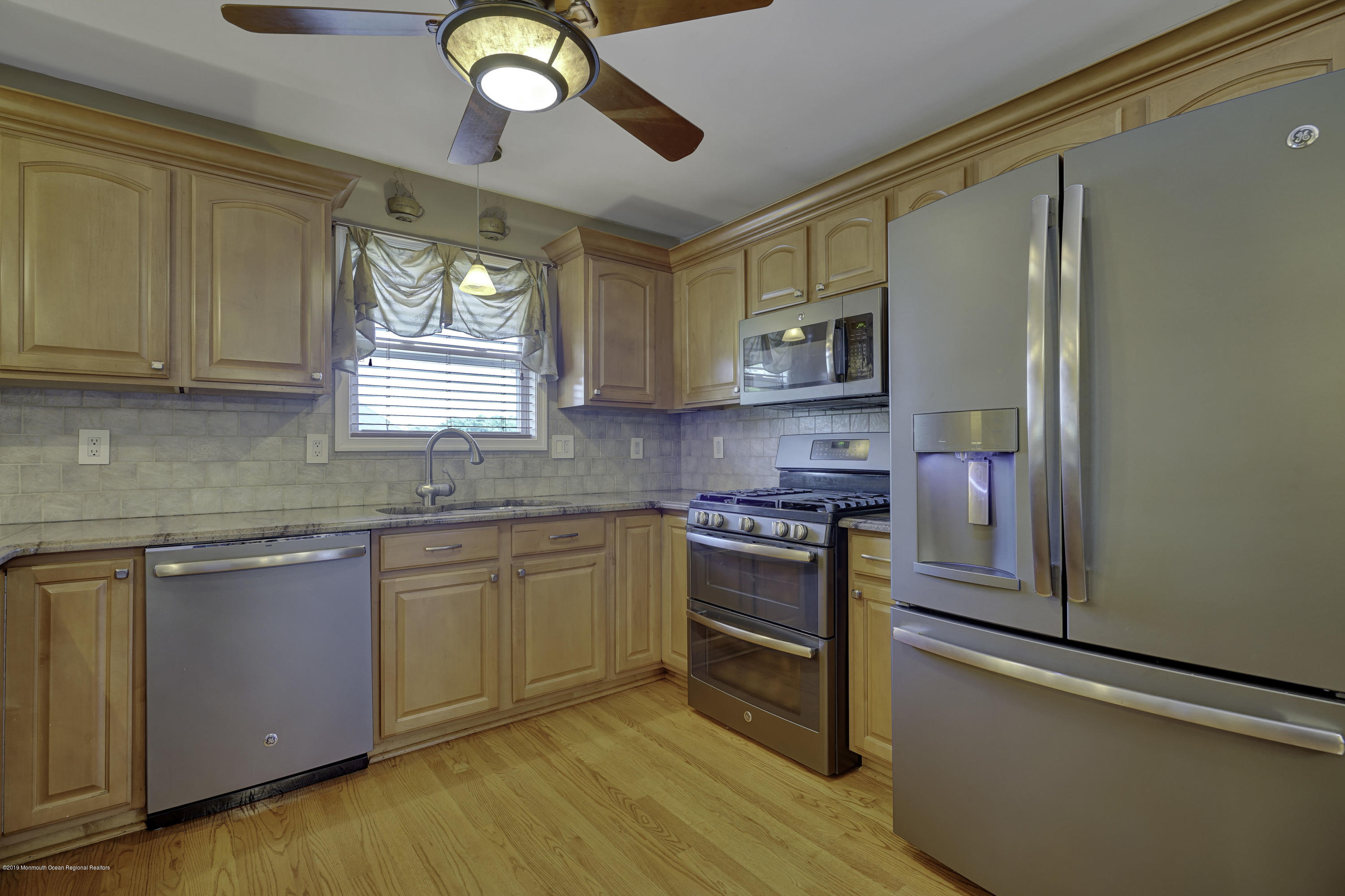 147 Lester Road Toms River, NJ 08753 - Photo 29 of 72 028_dsc02715