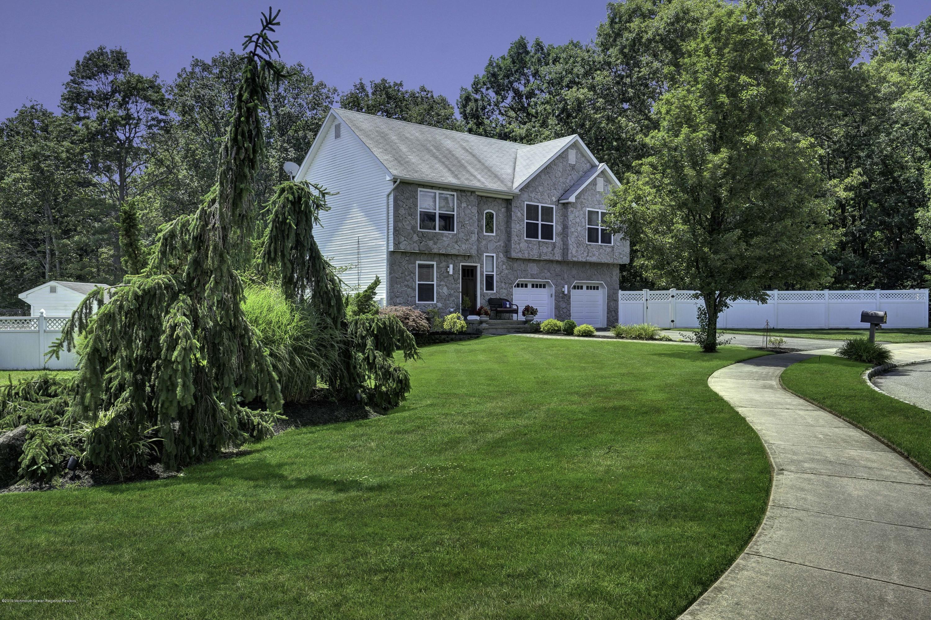 147 Lester Road Toms River, NJ 08753 - Photo 6 of 72 002_dsc02460_1