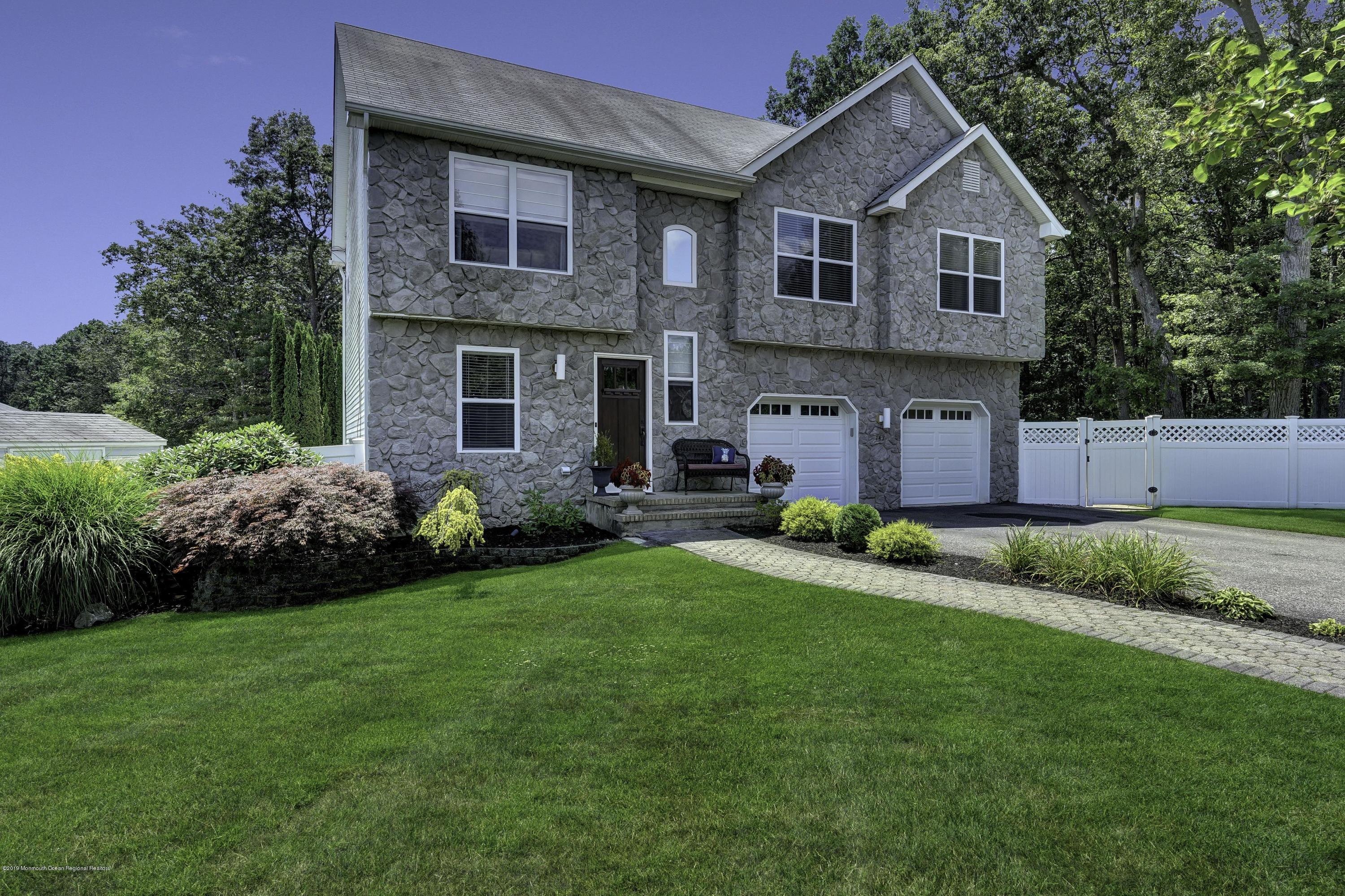 147 Lester Road Toms River, NJ 08753 - Photo 7 of 72 001_dsc02450_1