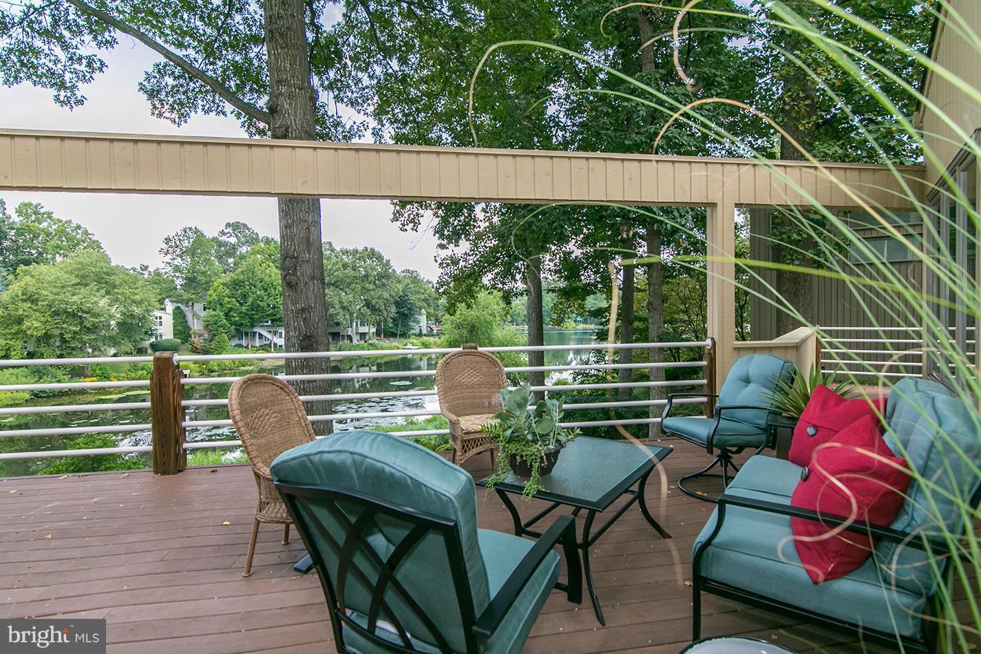 11580 Lake Newport Road Reston, VA 20194 - Photo 30 of 30 a view of a chairs and table in patio of the house