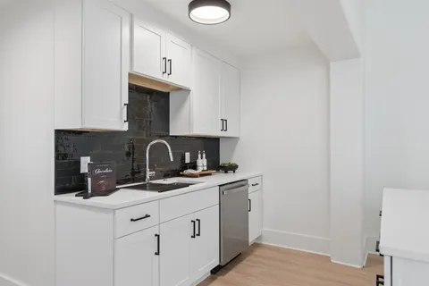 $675,000 | 1003 Thomas Avenue, Nashville, TN 37216