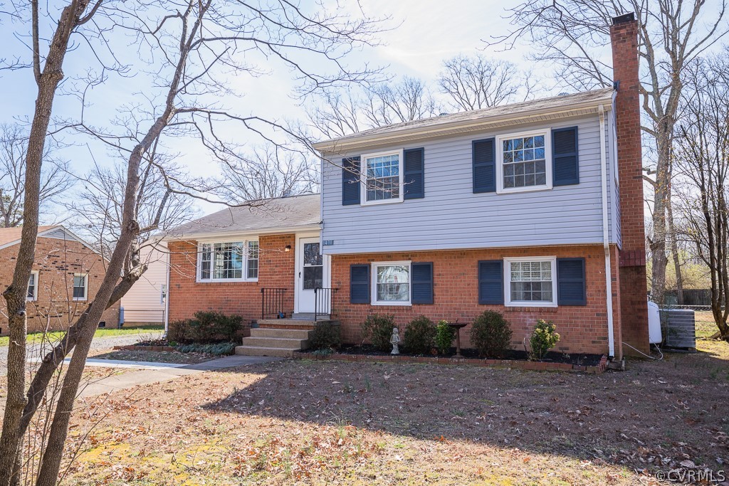 1471 Robindale Road Richmond, VA 23235 - Photo 3 of 32 Gallery Image 3