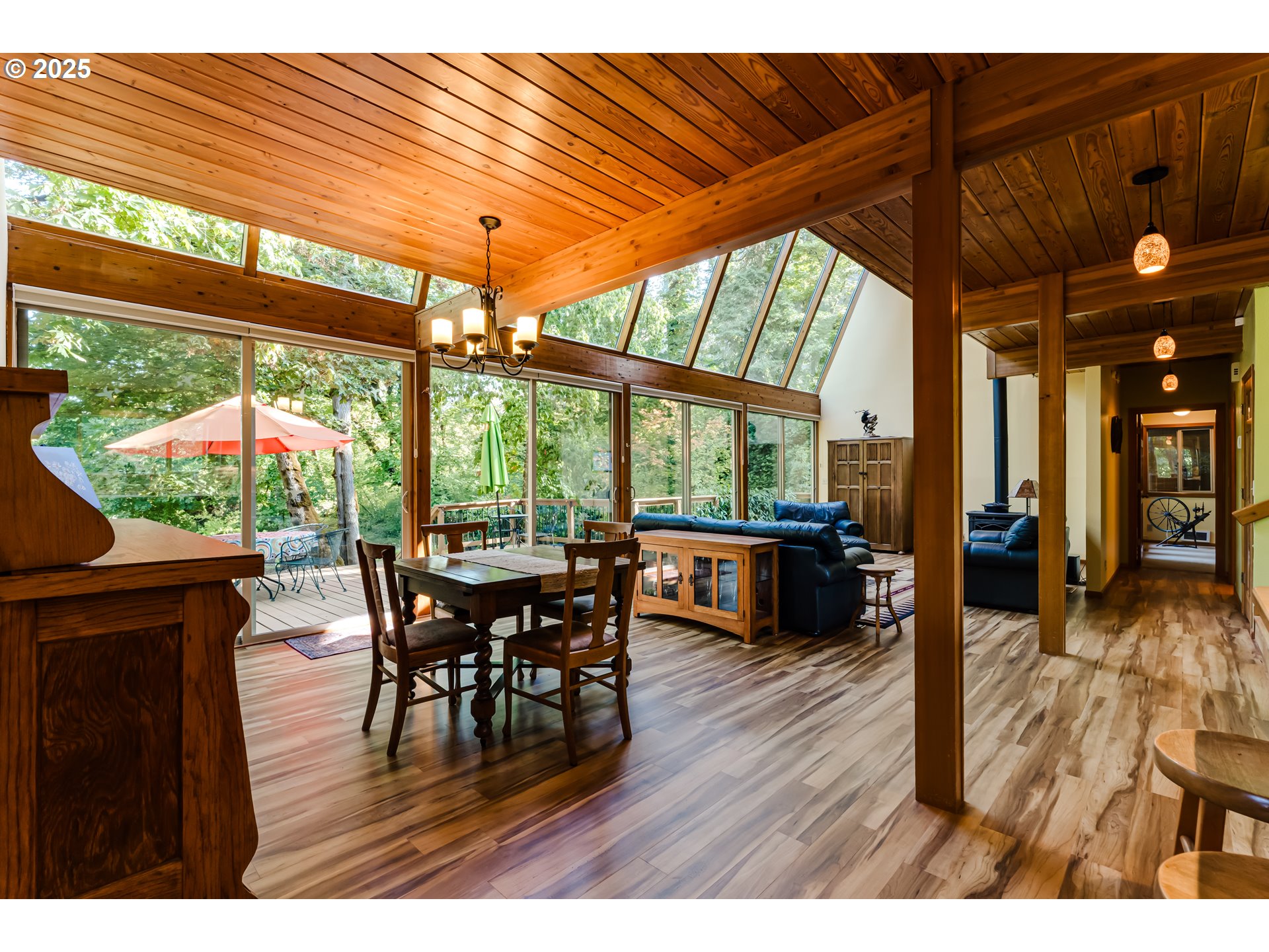 90498 Sunderman Road Springfield, OR 97478 - Photo 15 of 47 a dining room with furniture and wooden floor