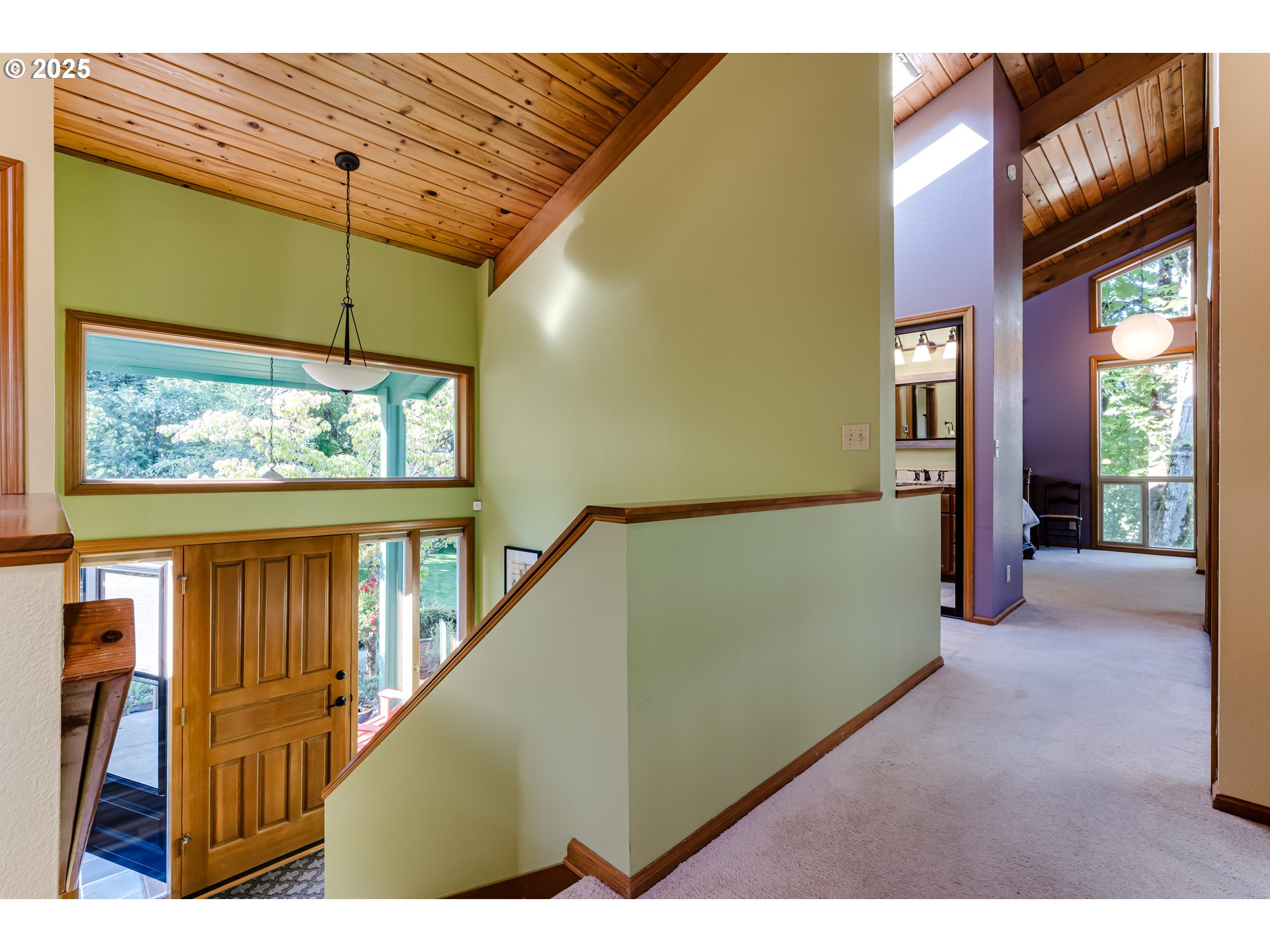 90498 Sunderman Road Springfield, OR 97478 - Photo 24 of 47 a view of an entryway