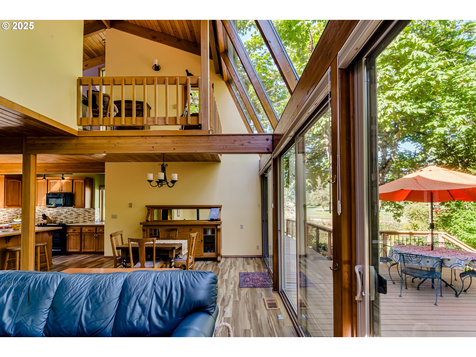 90498 Sunderman Road Springfield, OR 97478 - Photo 46 of 47 a view of a porch with furniture and backyard