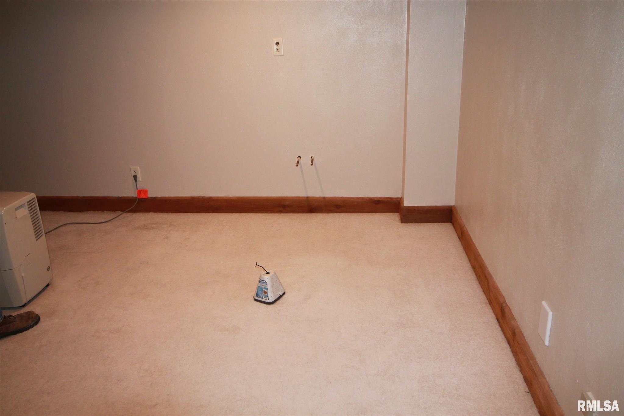 4400 Bissell Road Springfield, IL 62707 - Photo 16 of 16
