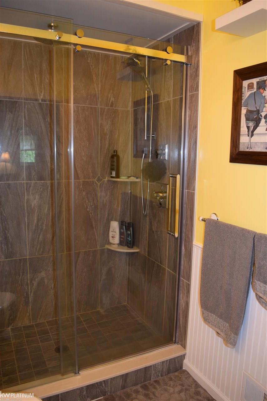 6551 Shea Road Marine City, MI 48039 - Photo 12 of 21 31300679-11.JPG