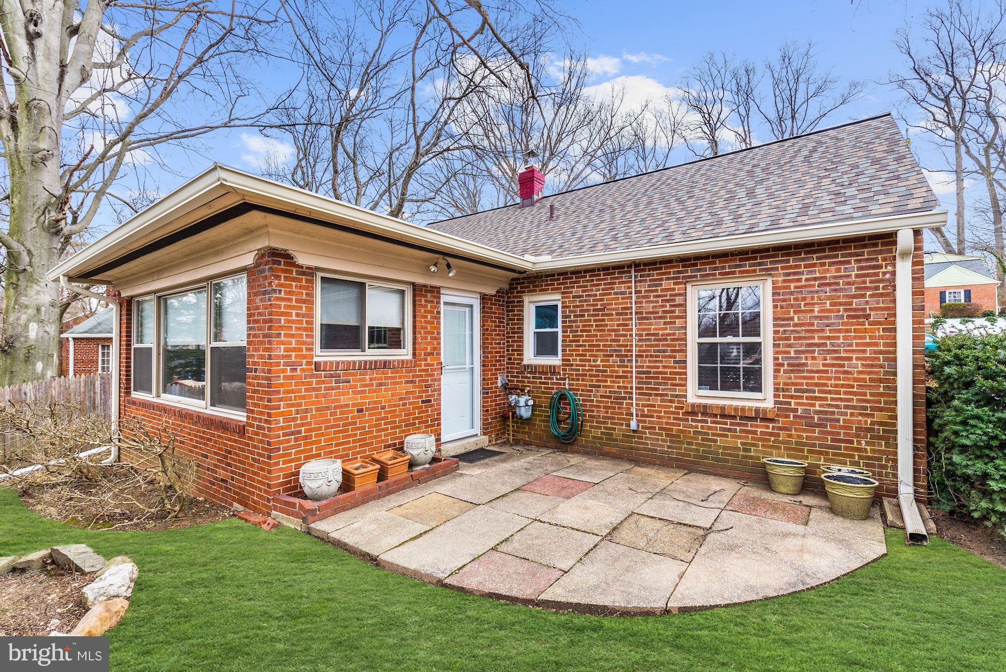 2903 Ivydale Street Silver Spring, MD 20902 - Photo 2 of 28